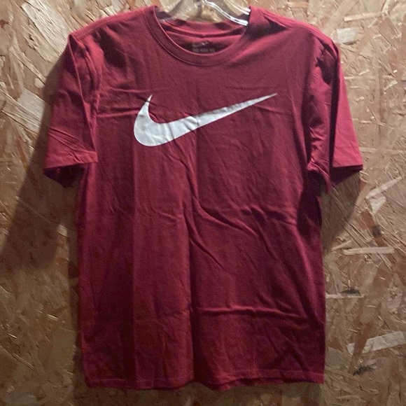 Athletic Nike logo tee-shirt - Picture 5 of 5